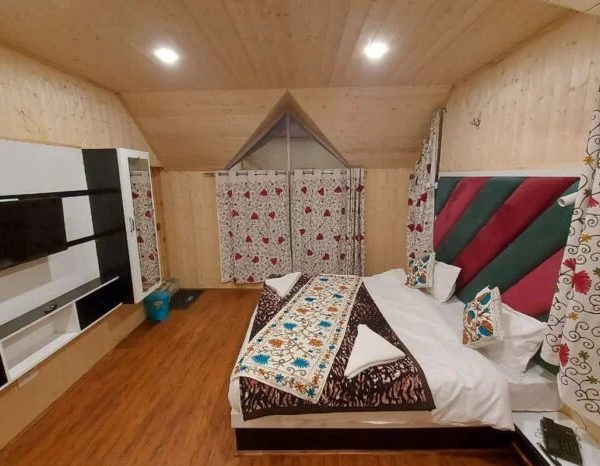 Coastal Hotel Pahalgam